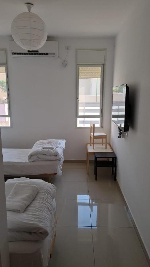 אילן ו אילנית בתי אירוח ביישוב אשלים Villa Buitenkant foto